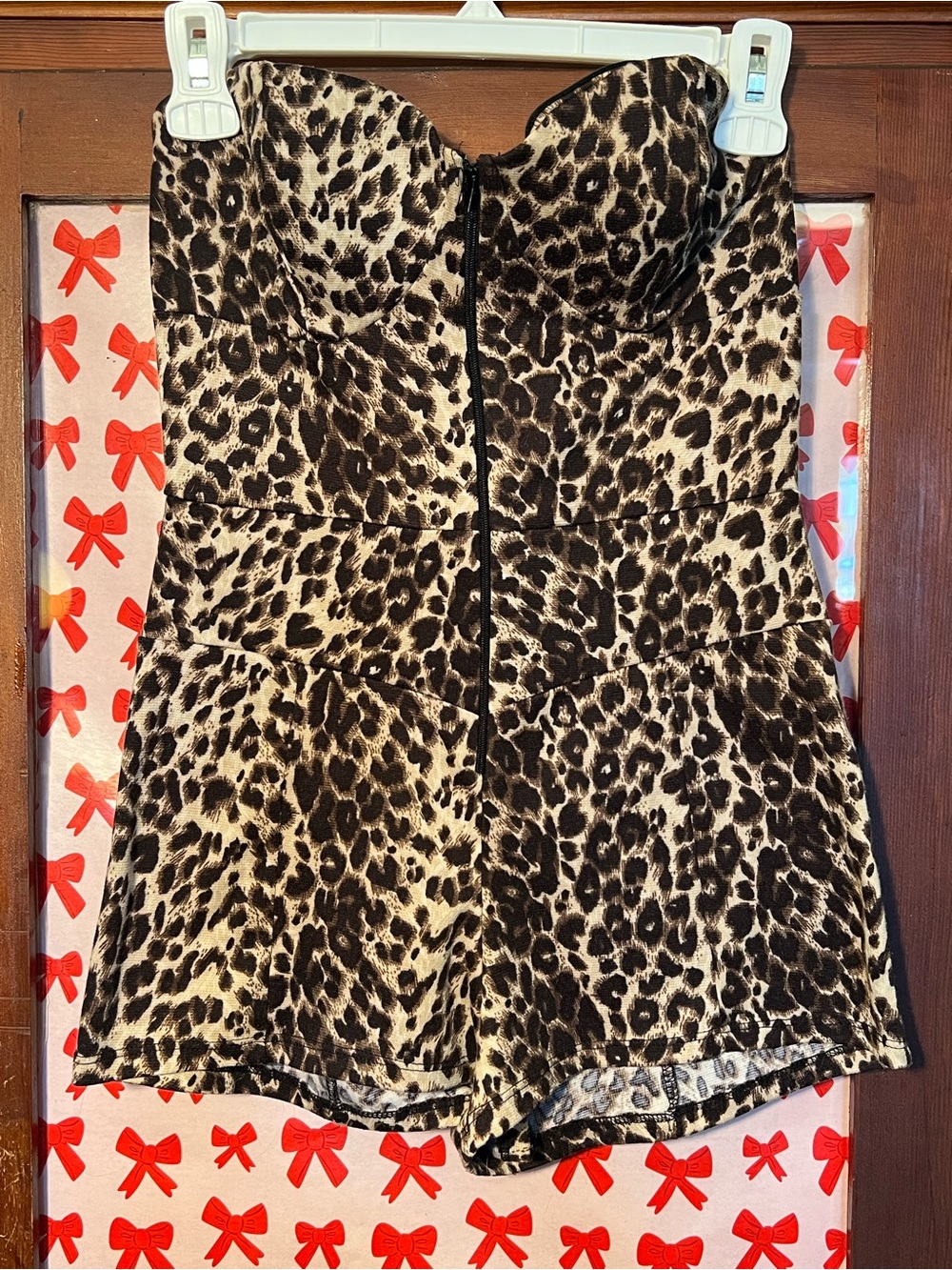 Toska Strapless Leopard Print Romper Size Medium